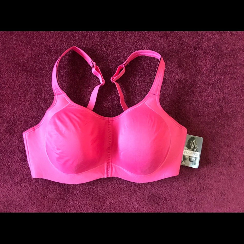 38 F Dominique sports bra NWT
